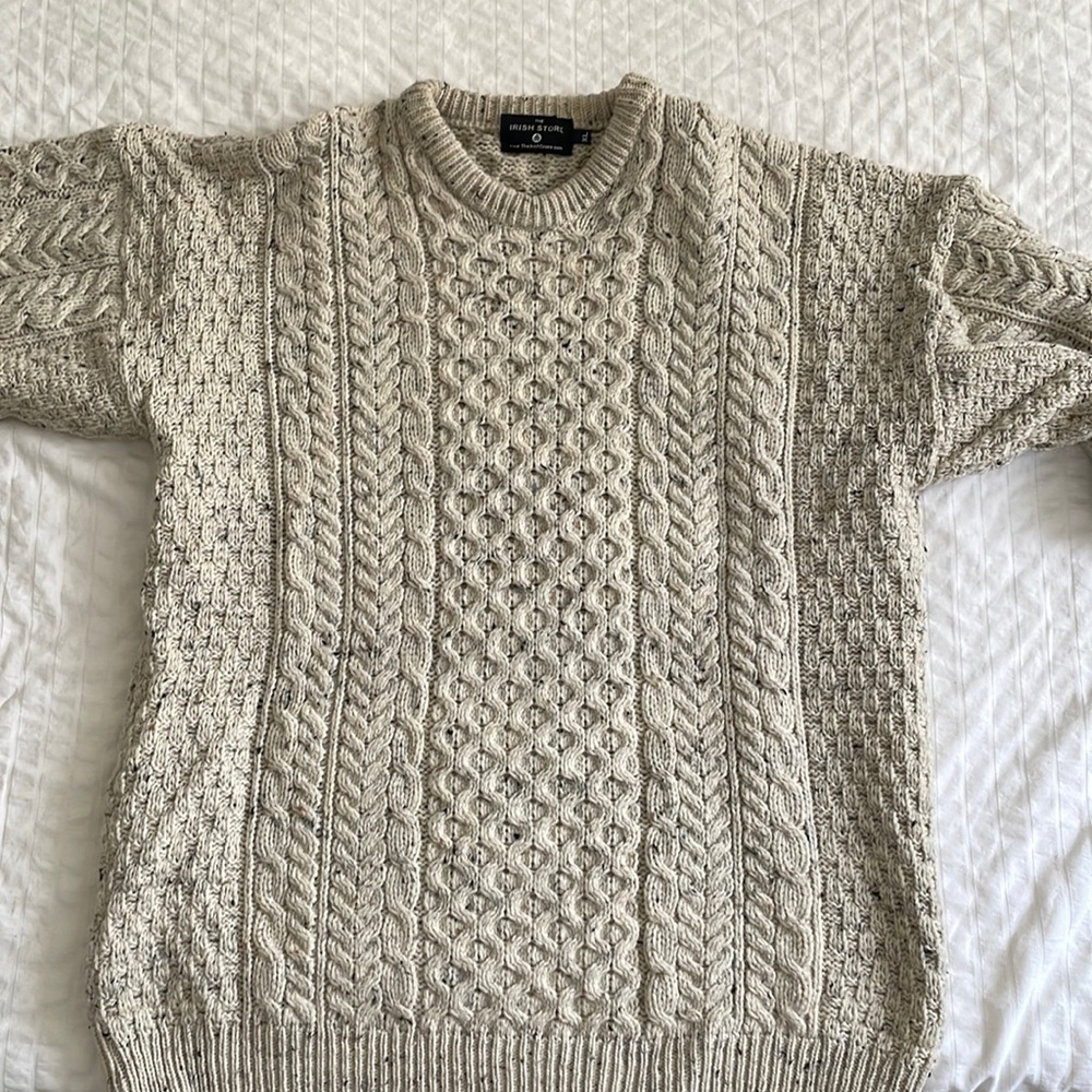 The Irish Store L Wool Sweater